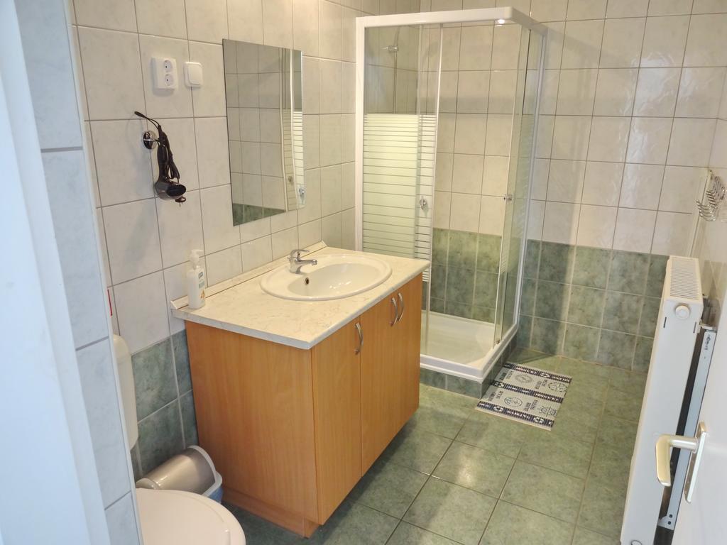 Albizia Apartments บาลาตอนฟือเรด ภายนอก รูปภาพ